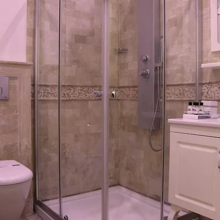 Cunda Rota Hotel *